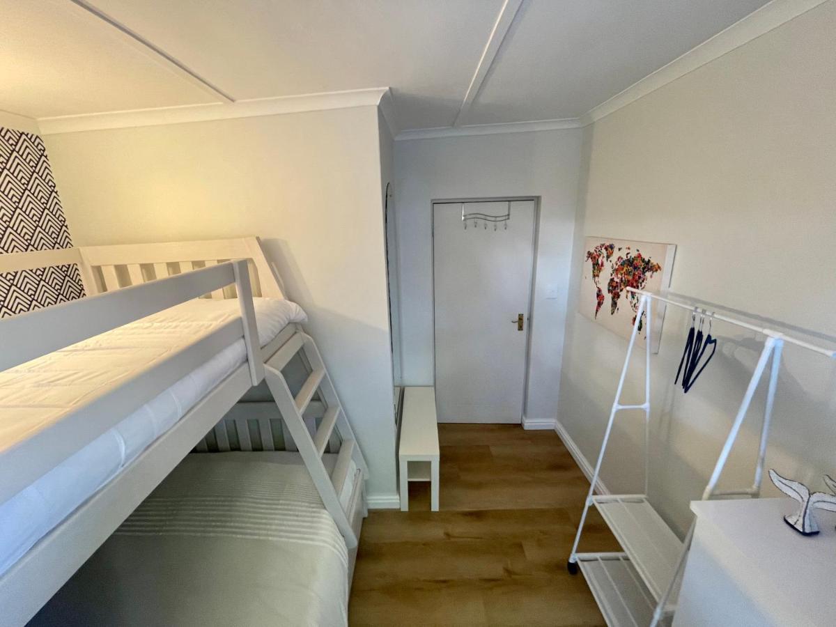Adorable 2 Bedroom Cottage With Spacious Veranda هيرمانوس المظهر الخارجي الصورة